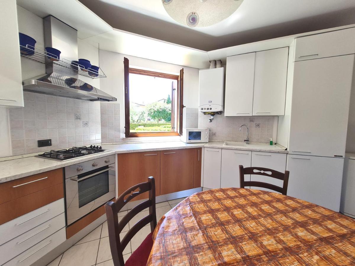 Apartments Gli Ulivi Lazise Exterior foto