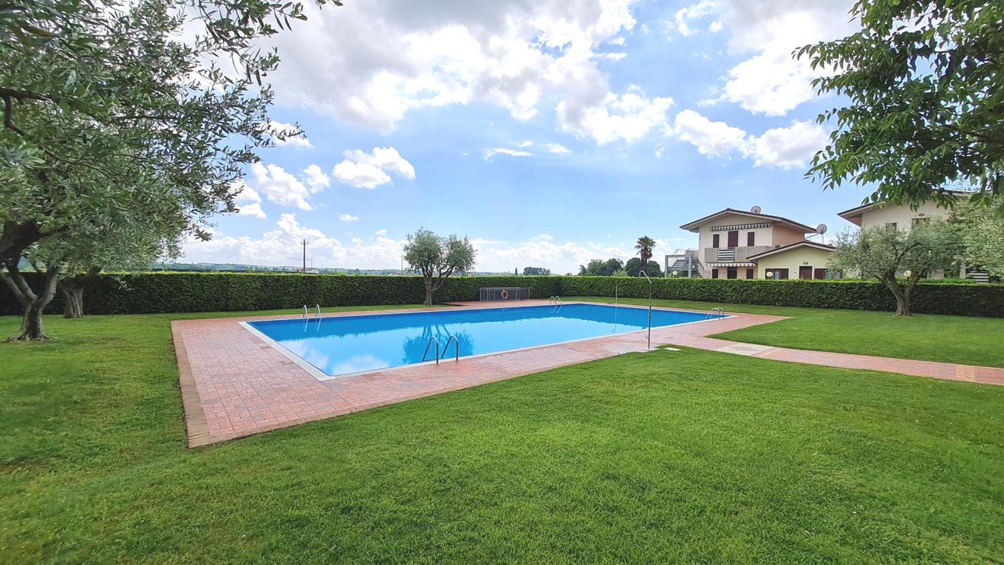 Apartments Gli Ulivi Lazise Exterior foto