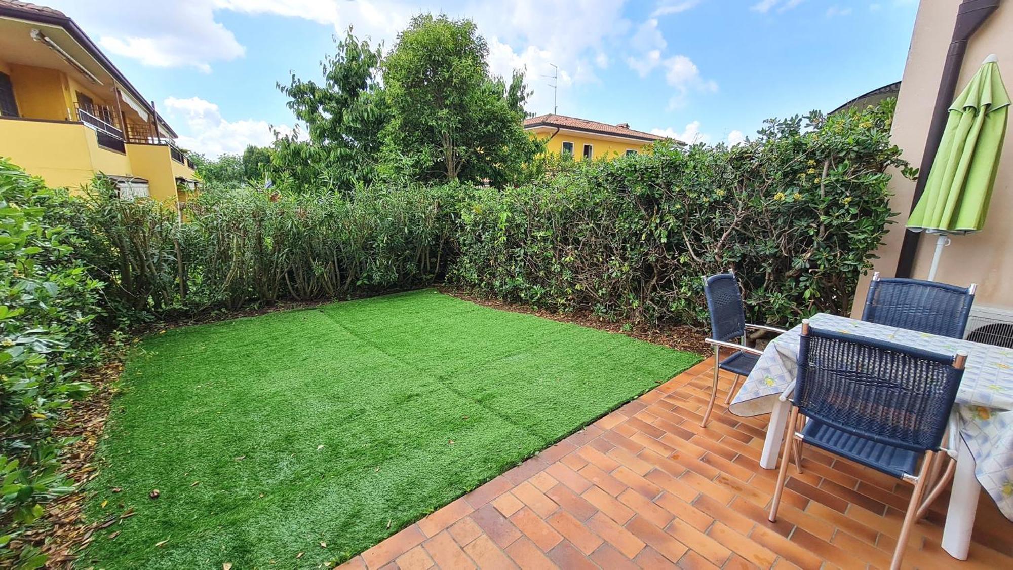 Apartments Gli Ulivi Lazise Exterior foto