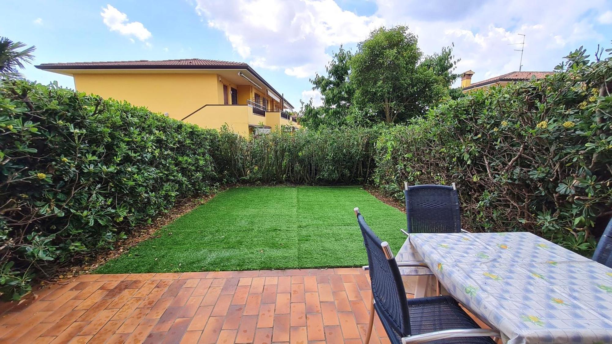 Apartments Gli Ulivi Lazise Exterior foto